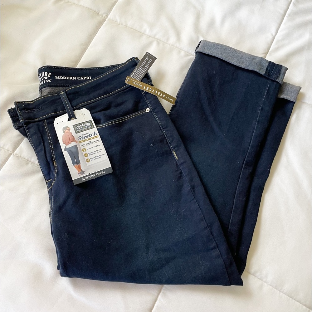 Capris - Picture 8 of 10